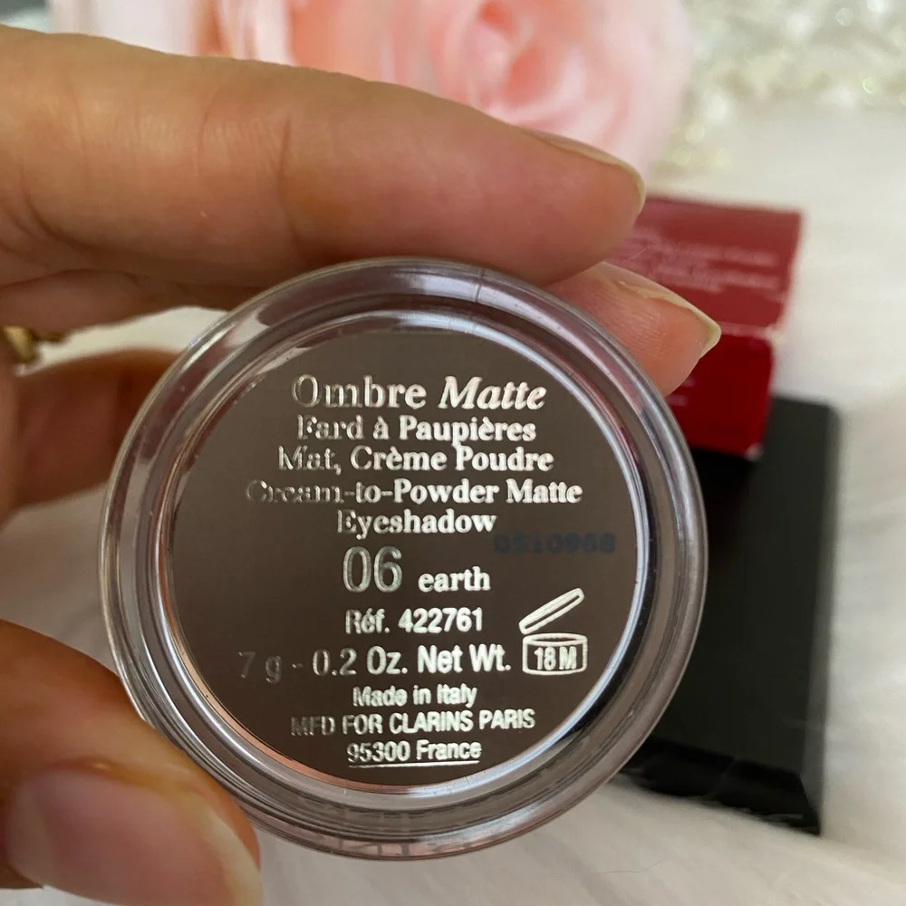 CLARINS 06 EARTH OMBRE MATTE EYESHADOW 7g/0.2 OZ